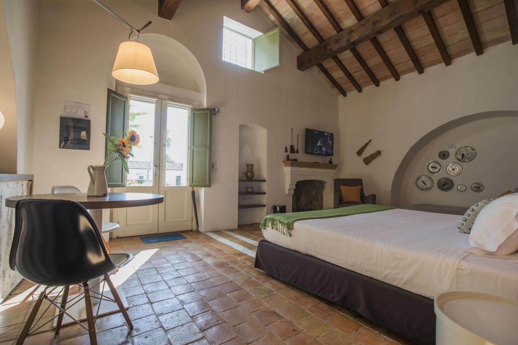 Torre Fiore Hotel Masseria Пистиччи Экстерьер фото