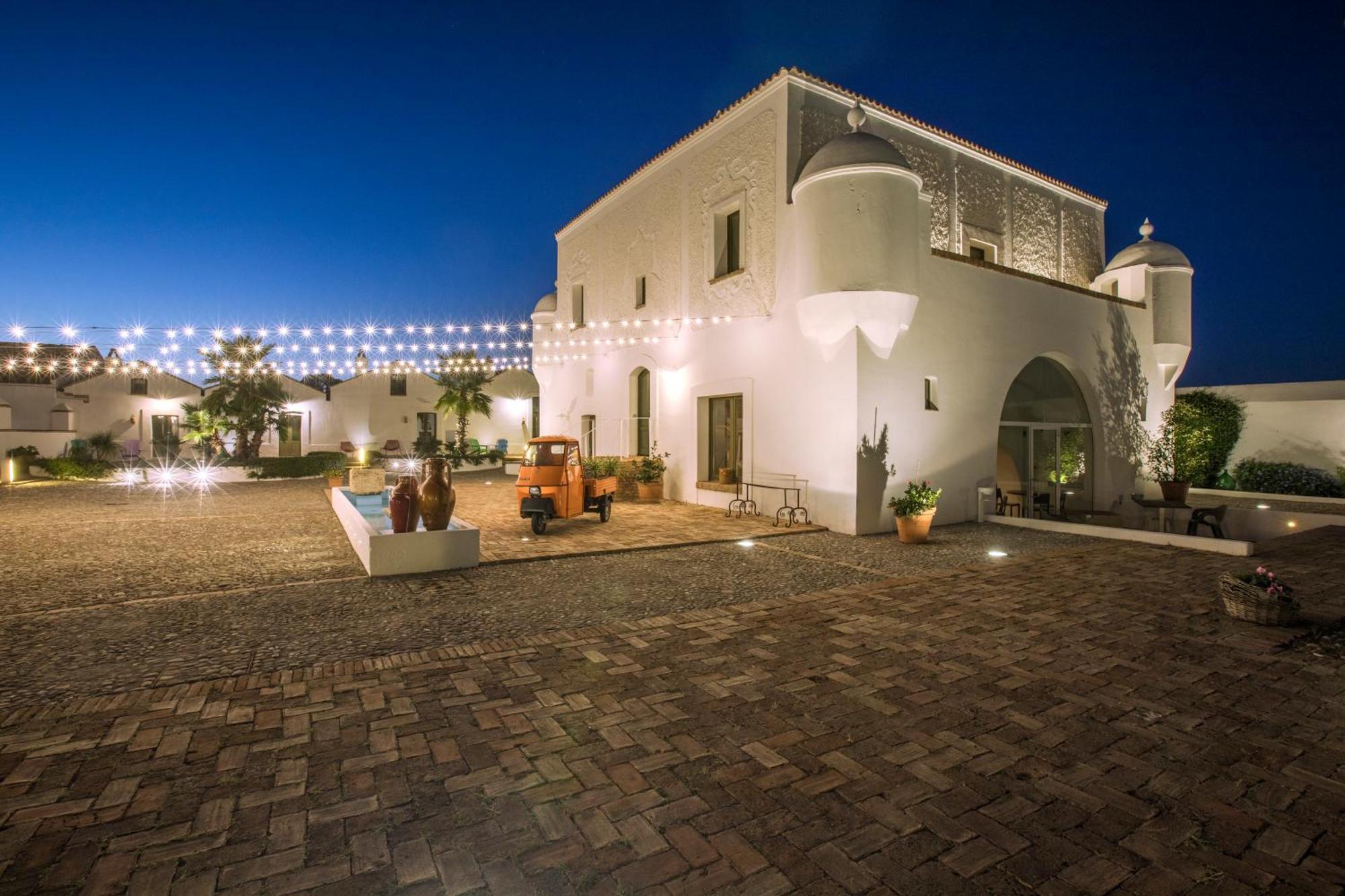 Torre Fiore Hotel Masseria Пистиччи Экстерьер фото